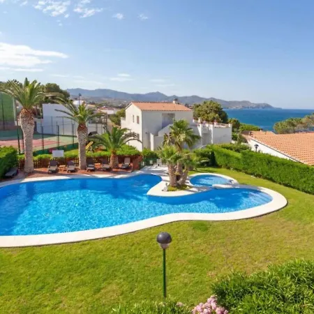 El Gato-1 By Interhome Apartment Llanca